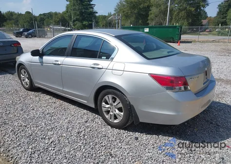 2009 Honda Accord 2.4 Lx-P z USA, uszkodzony, nr VIN 1HGCP26489A079683